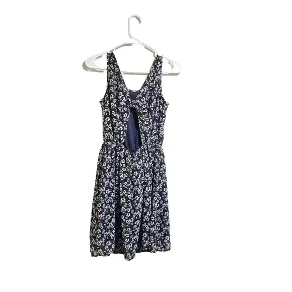 Navy Blue Floral Sleeveless Dress with Elastic Waist - Picture 3 of 6